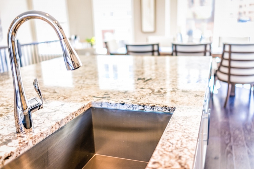 Choosing the Right Kitchen Faucets